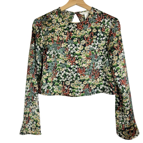 H&M Tops - H&M Crop Top Floral Womens XS Satin Y2K 90s Inspired Fairy Whimsy Cottagecore